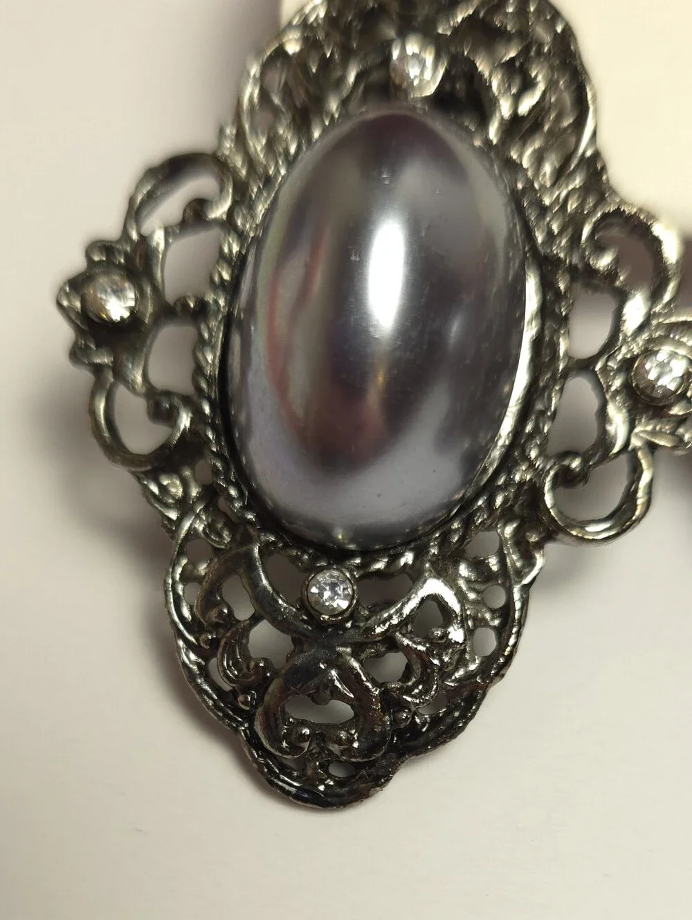 Vintage Filigree Scroll Heart Crystal & Silver Cabochon Earrings Downtown Abbey
